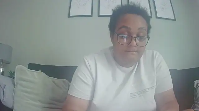 vanilla chocolate23 online show from July 5, 12:44 pm