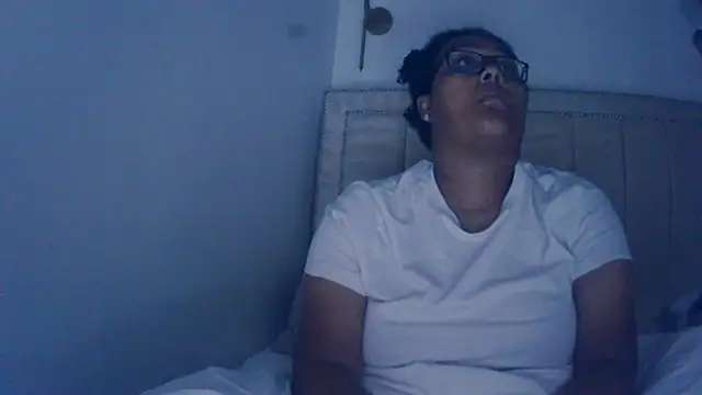 vanilla chocolate23 online show from September 13, 7:33 pm