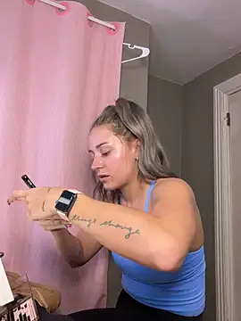 lexybabyxo online show from April 20, 11:24 am