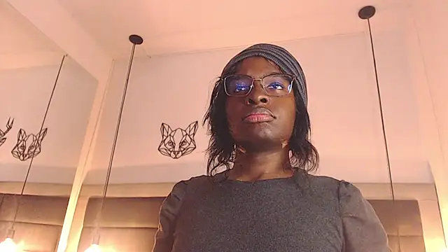 Snapshot of candy_lovee69 chatting on October 10, 10:36 pm candy lovee69 online show from October 10, 10:36 pm