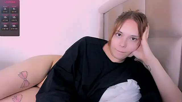 fem to online show from February 1, 8:51 pm