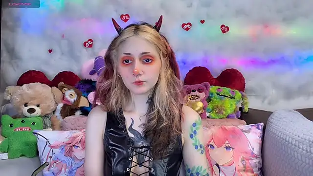  Devill Baby online show from April 28, 7:40 pm