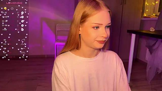 lisa barbie online show from February 13, 6:42 pm