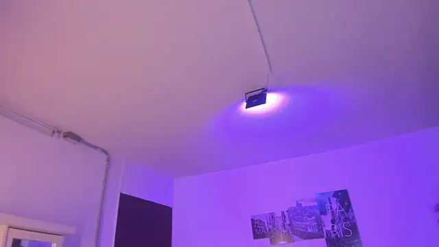 Amy Kiitty  online show from November 28, 1:14 pm