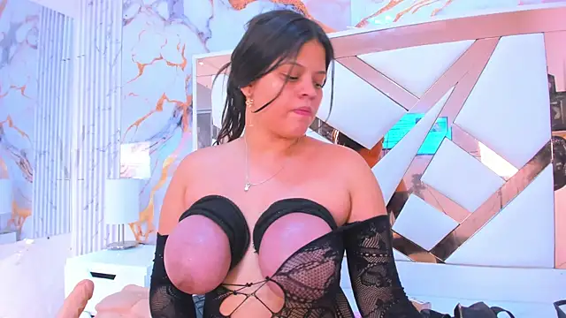 KarinaSimonz online show from April 24, 10:34 pm