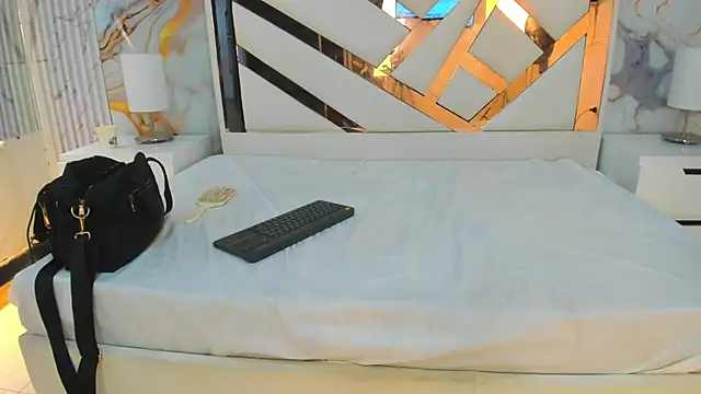 KarinaSimonz online show from April 26, 7:55 pm