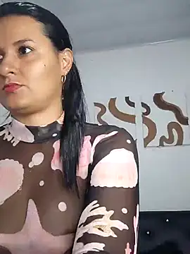 elena jonees online show from January 9, 7:51 pm