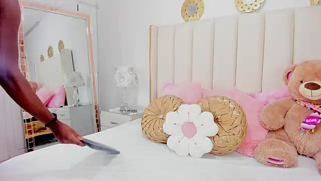 evangelin ts online show from December 21, 2:21 pm