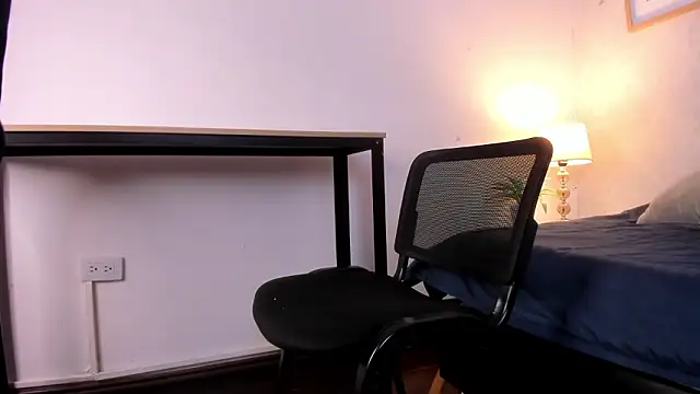 Caroline dh online show from March 17, 11:36 am