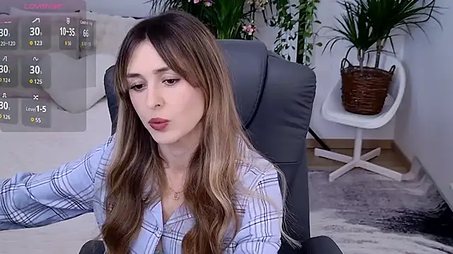 Sophie Enzo online show from November 11, 9:56 pm