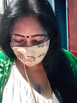 maniisha online show from April 12, 1:47 pm