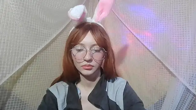 IsabellaBlacky online show from April 5, 4:44 am