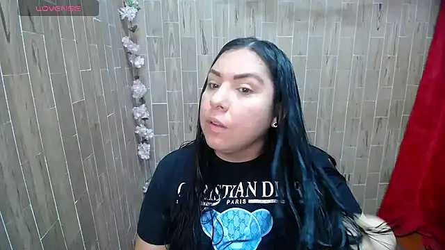 solyeria online show from April 28, 12:08 am