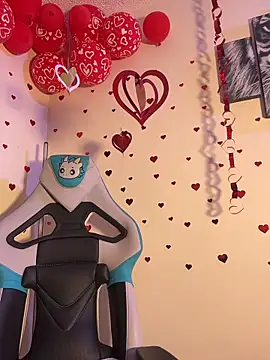 missycanoo online show from February 13, 3:52 am