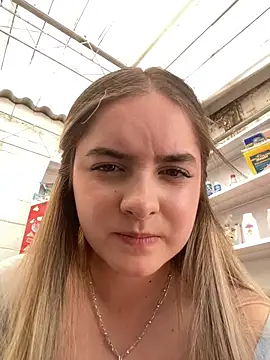 imlindapink online show from July 28, 7:04 pm