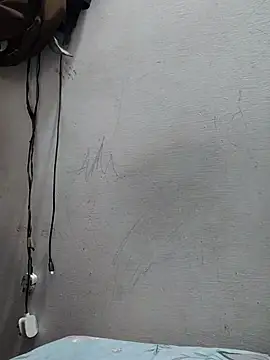 delhi gril online show from October 12, 8:11 pm