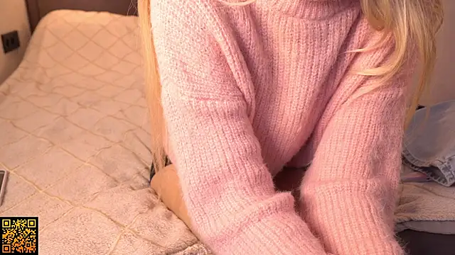 norakisses online show from December 21, 7:56 am