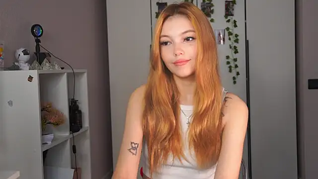 norakisses online show from July 16, 7:35 am