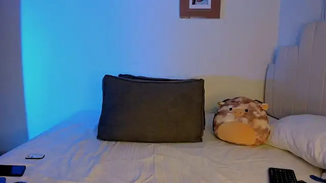 IsabellaaSmith online show from June 25, 3:28 am
