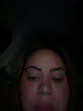 lariic online show from April 20, 10:24 pm