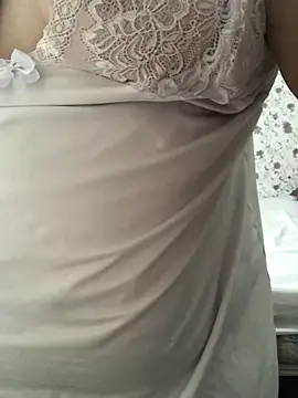 Candy Queenn online show from October 4, 11:05 am