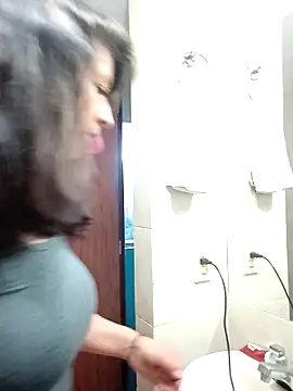 carolina linarez69 online show from June 10, 11:03 pm