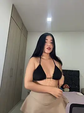 AuroraFiore online show from June 19, 1:43 am