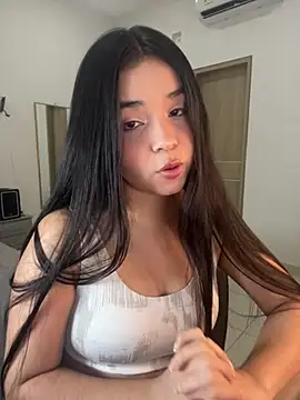 AuroraFiore online show from July 23, 2:53 am