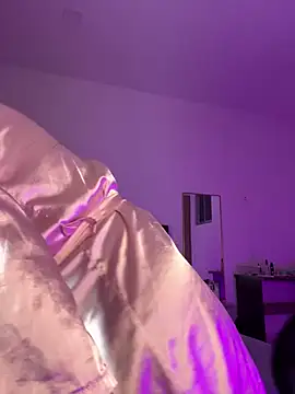 AuroraFiore online show from February 15, 11:59 pm