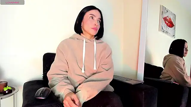 victoria  lace  online show from February 27, 12:54 am