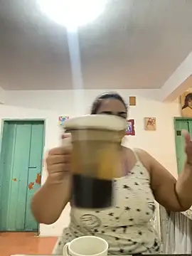 Evabigass online show from April 24, 12:30 pm