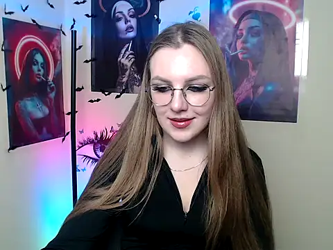 Snapshot of _AlMamiyy_ chatting on October 11, 6:43 pm AlMamiyy online show from October 11, 6:43 pm