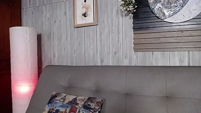 Layla 707 online show from March 10, 8:57 pm