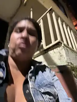 Snapshot of siri_duque chatting on October 10, 11:53 pm siri duque online show from October 10, 11:53 pm