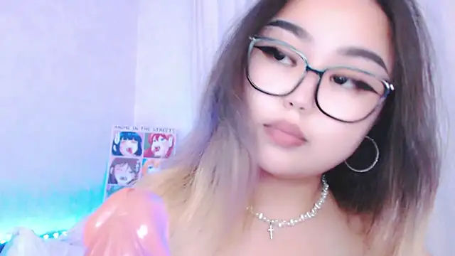 amelia sunlight online show from July 1, 4:17 pm