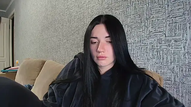 Liana diva online show from April 11, 6:33 pm