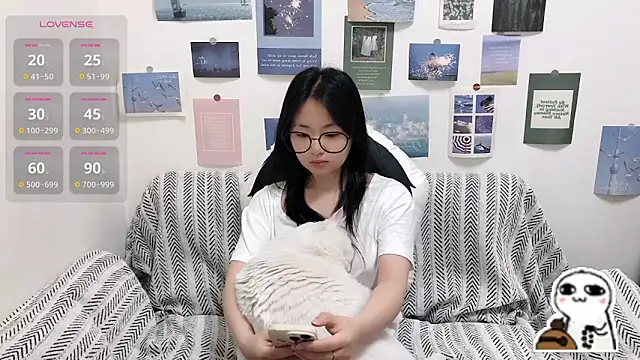 LiLiYbaby online show from June 4, 6:40 am