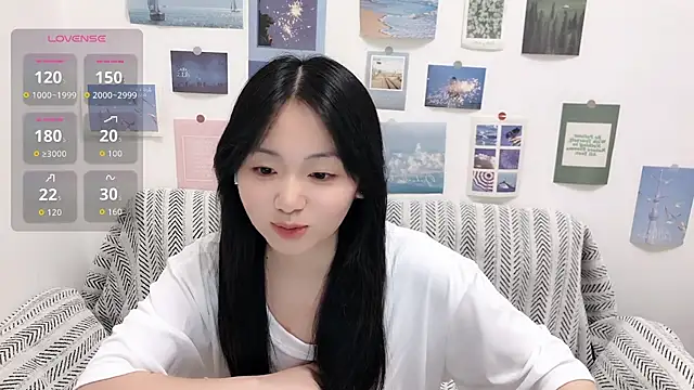 LiLiYbaby online show from September 14, 7:06 am