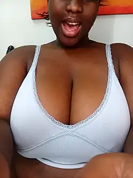 Snapshot of MelaninBear chatting on September 14, 9:12 pm MelaninBear online show from September 14, 9:12 pm