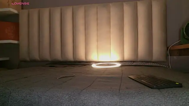 Megan mooree  online show from April 27, 12:35 pm