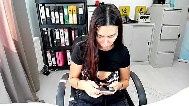 Snapshot of kilenyapatrice chatting on October 11, 9:58 am kilenyapatrice online show from October 11, 9:58 am