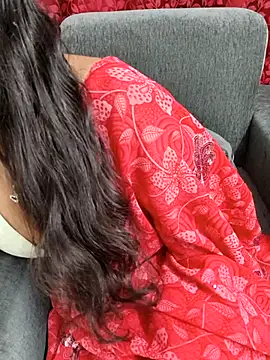 beby girLL online show from November 7, 6:24 pm