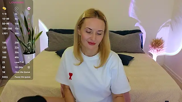 AlisssaRose online show from November 21, 9:06 pm