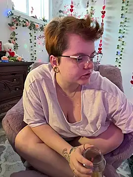 Sweetleeahxx online show from February 15, 12:26 pm