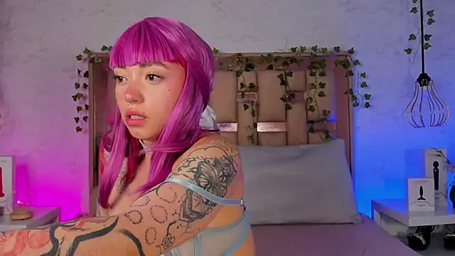 GigiVolkova online show from January 16, 9:11 pm