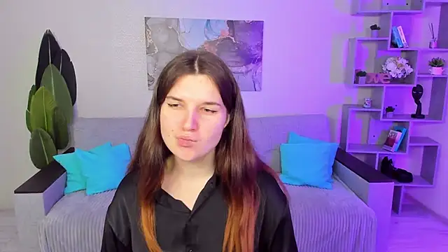 BonneyLove online show from September 8, 5:34 pm