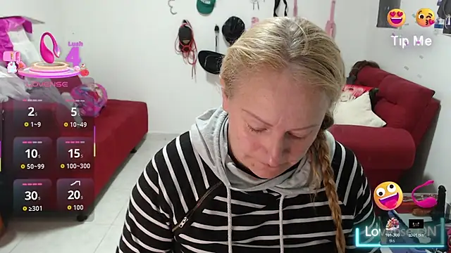 emperabigbootybigass online show from November 27, 12:30 pm