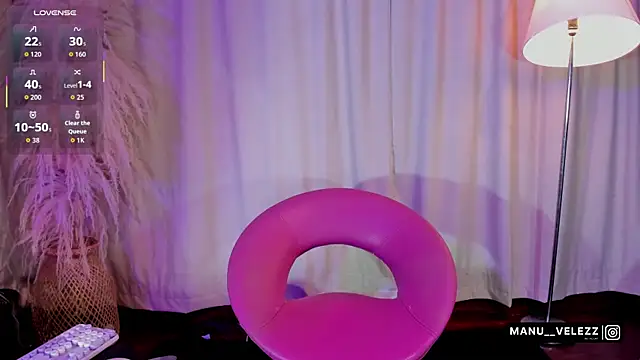 Manu Velez online show from April 22, 8:44 am