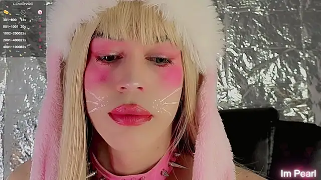 im pearll online show from April 25, 7:33 pm