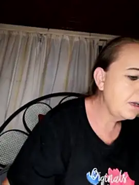 Kimmyb777 online show from April 17, 3:47 pm